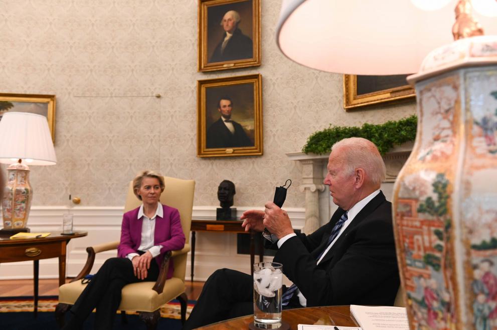 Ursula von der Leyen and Joe Biden meeting